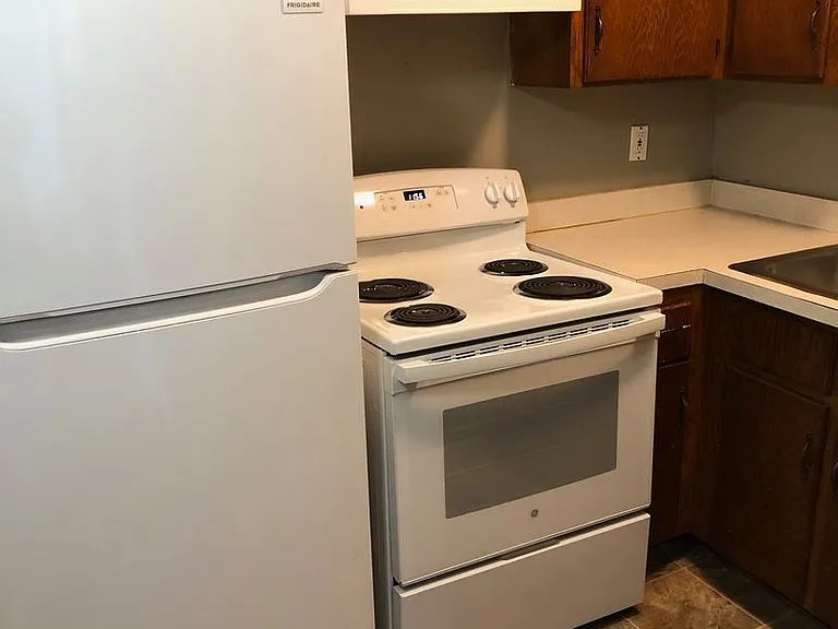 201 Dakota St — Photo 3
