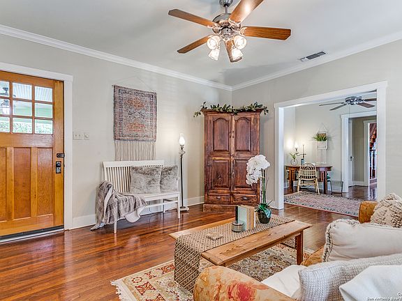 4th image of 208 ALTA AVE