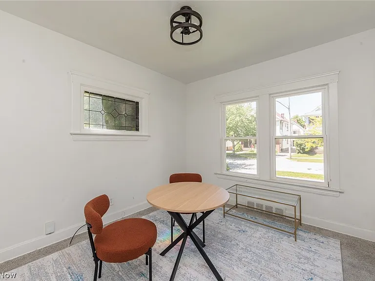 2035 Chesterland Ave #DOWN — Photo 14