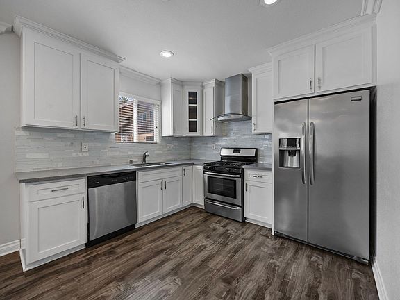 4th image of 5186 W 20th St #51861