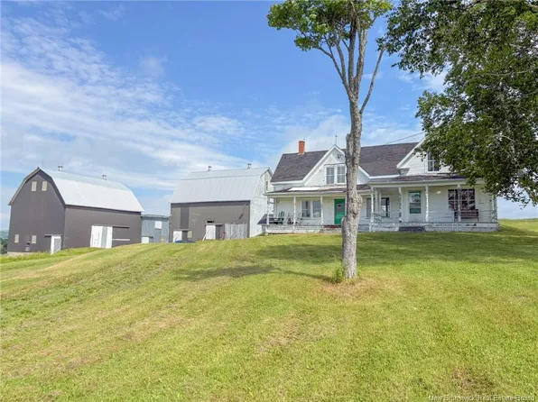 322 Brown Rd, Grand Falls, NB E3Z 2E3