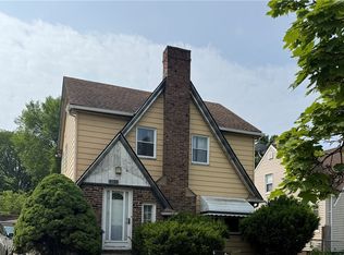 13211 Bellaire Rd, Cleveland, OH 44135