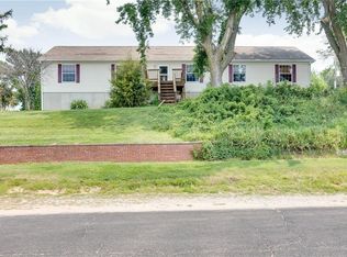 710 Mound St, Mound City, MO 64470