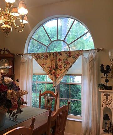 4th image of 18051 SW 12th Ct