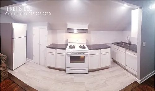 105 N Xanthus Ave Photo 1