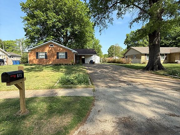 3rd image of 615 Highland Dr