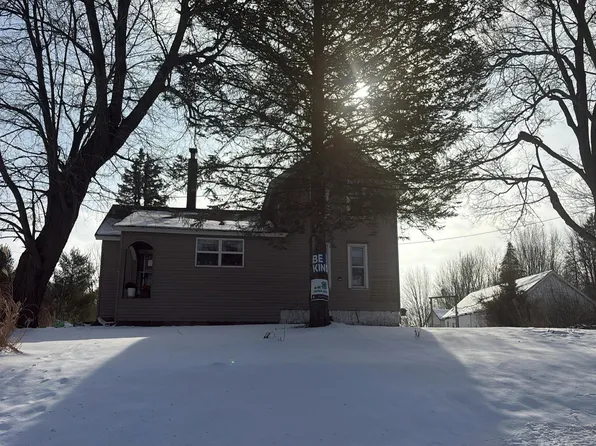 66599 Red Arrow Hwy, Hartford, MI 49057