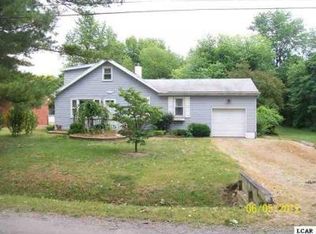 7458 Bernard Dr, Temperance, MI 48182