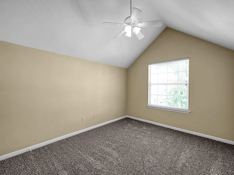 172 Binnacle Ct #A — Photo 15