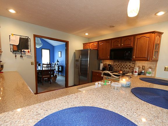 5th image of 74 Township Road 1239