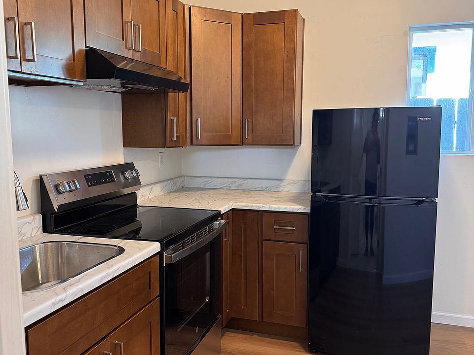1st image of 21 Bronson St #A