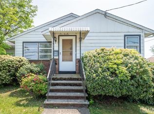 16 6th St, Sayreville, NJ