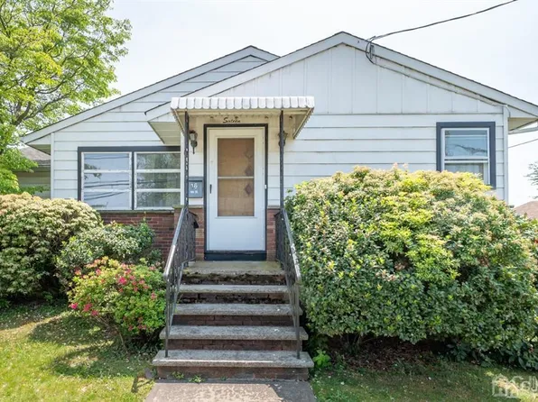 16 6th St, Sayreville, NJ 08872