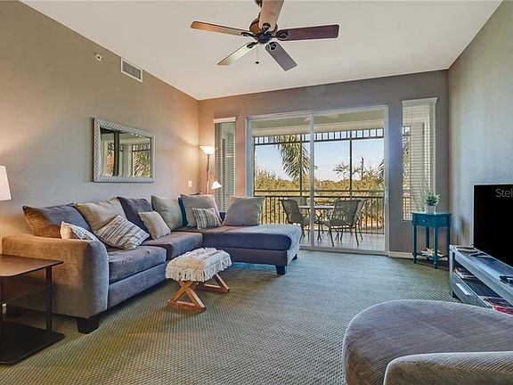 3rd image of 5123 Melbourne St Unit D-202
