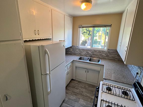 5th image of 4658 W 1st St #7