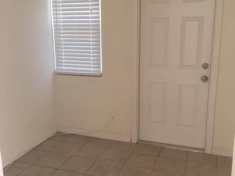14046 Miramar Ave — Photo 6