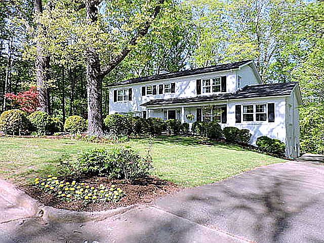 1st image of 427 Whittington Dr