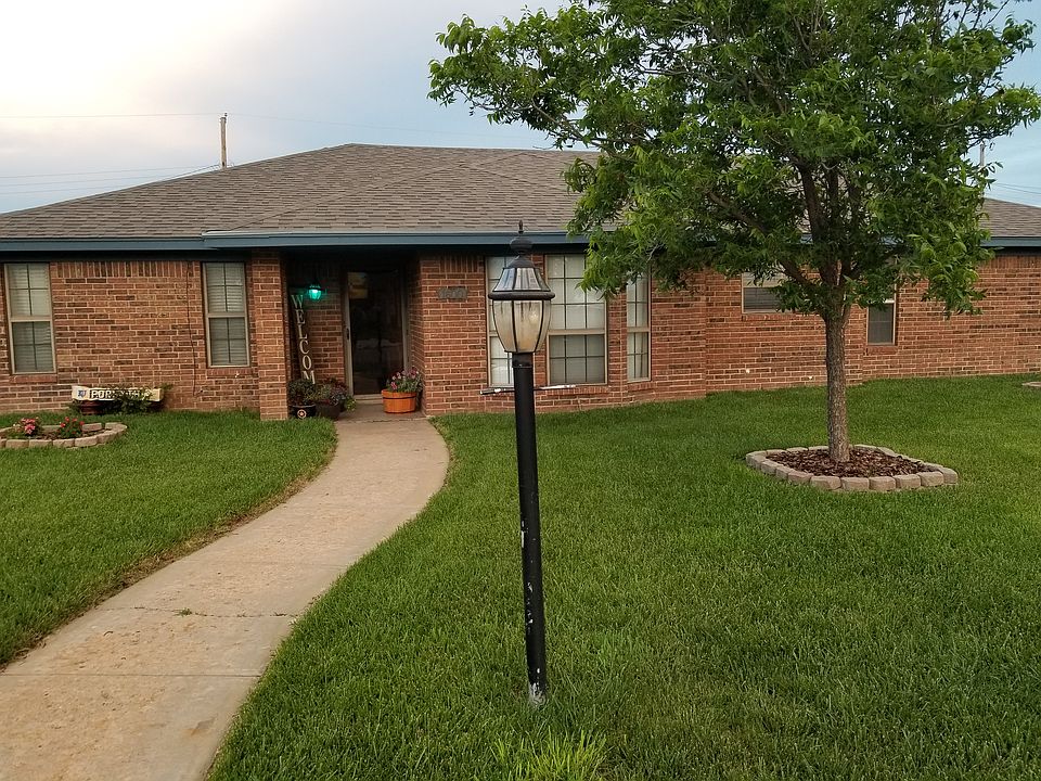 1st image of 1600 N Zimmers St