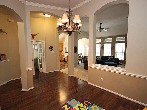4th image of 3630 Paigewood Dr