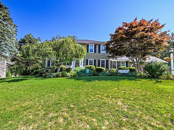 2nd image of 70 Welton Dr