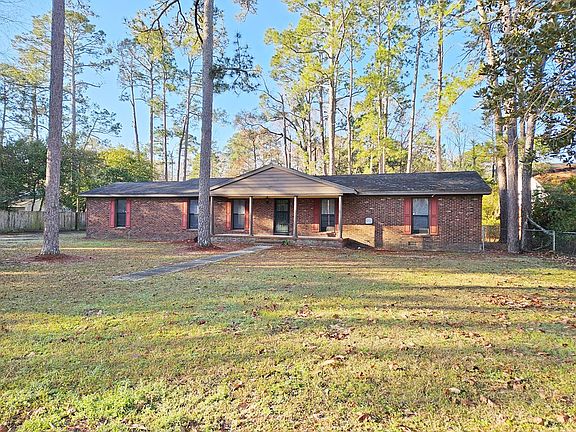 4th image of 680 Creekside Dr