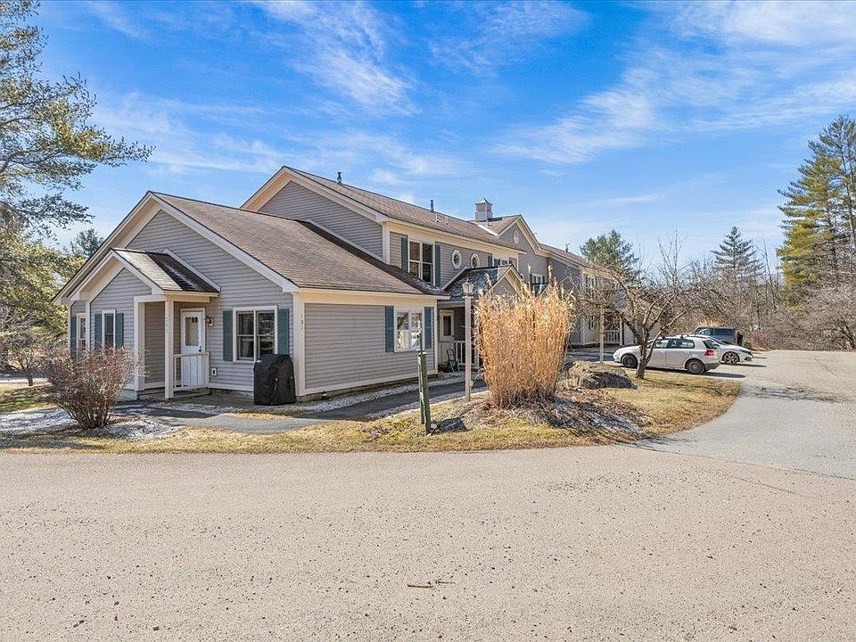 1st image of 105 Acorn Drive #105
