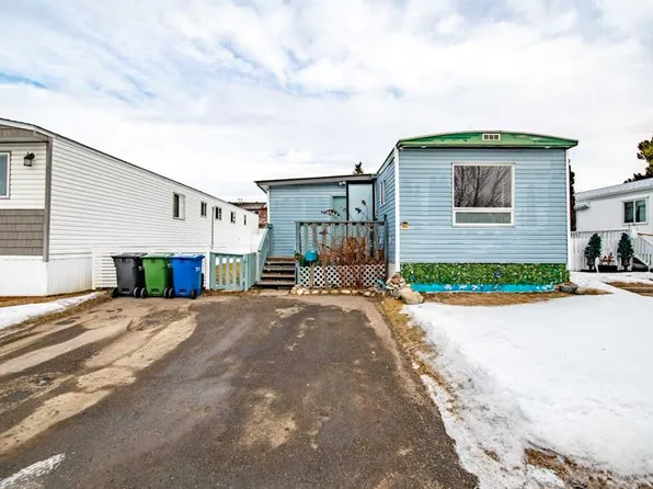 7050 Gray Dr #1012, Red Deer, AB T4P 1B9