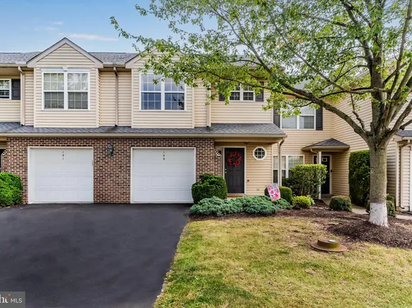 149 Cardinal Ln, Hummelstown, PA 17036