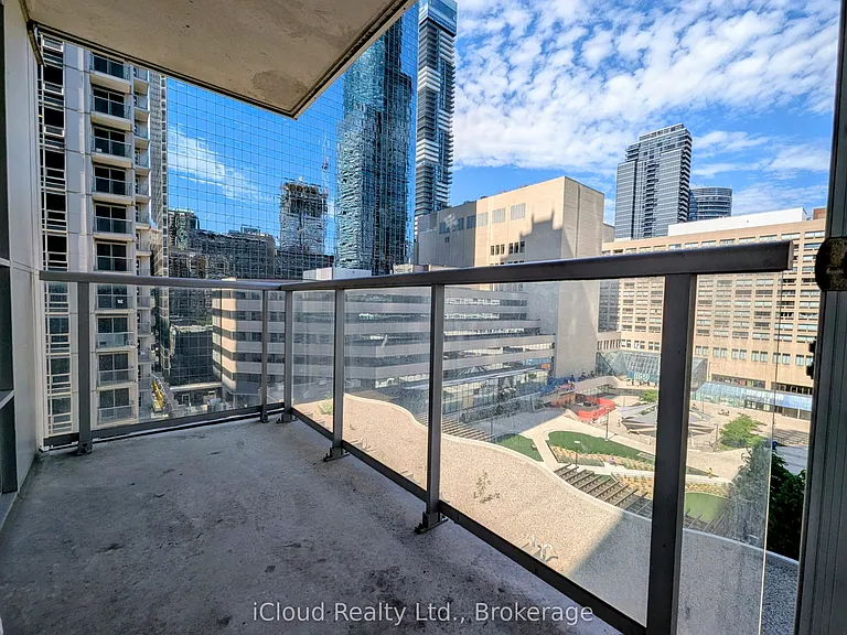 761 Bay St #702 — Photo 19
