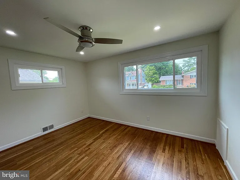 9913 Pomona Dr — Photo 21