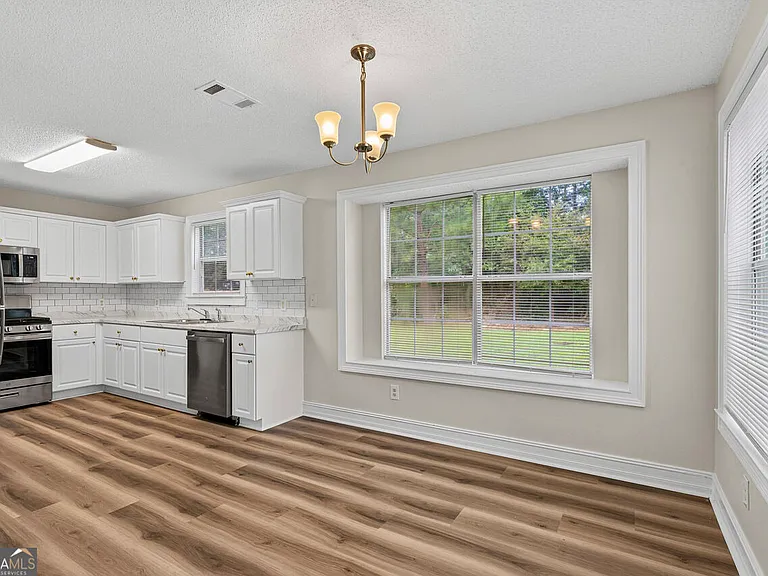 116 Summer Leigh Dr — Photo 17