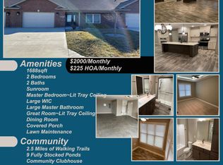 1075 E Bentley Cir, Troy, OH