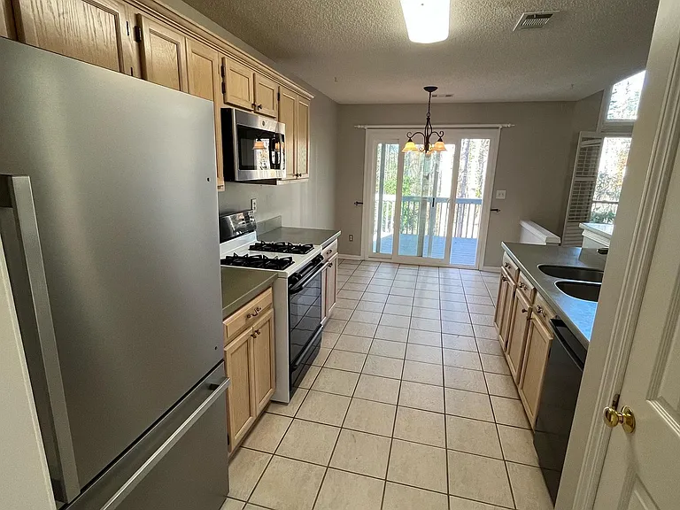 3600 Patterstone Dr — Photo 13