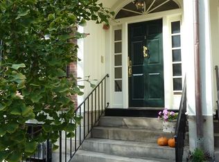 1 Chestnut St. #3B, Boston, MA 02108