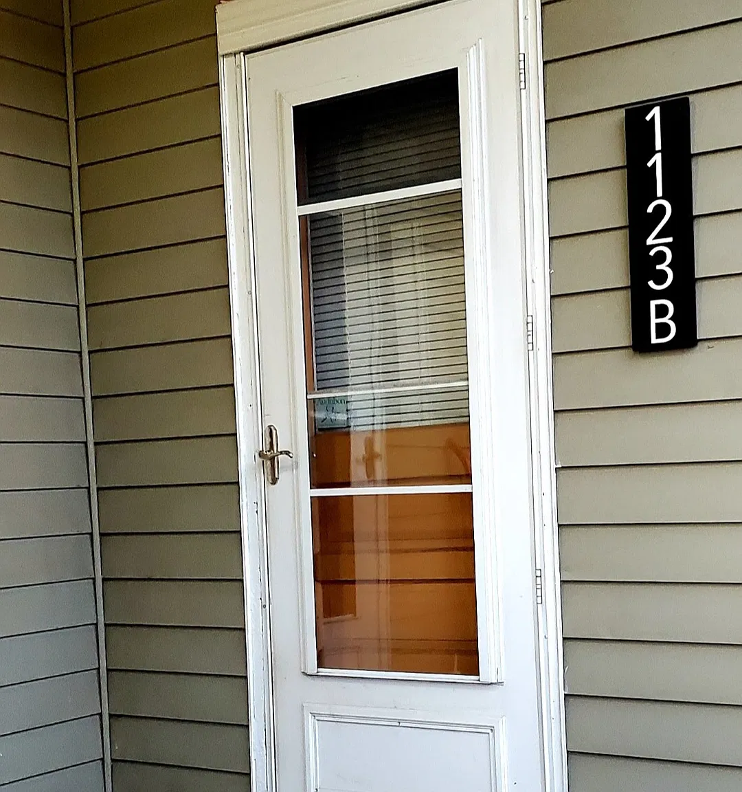 1123 Rammers Ave — Photo 2