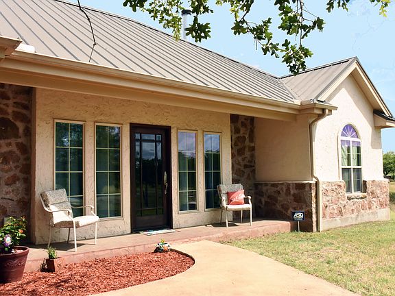 3rd image of 232 County Road 144a