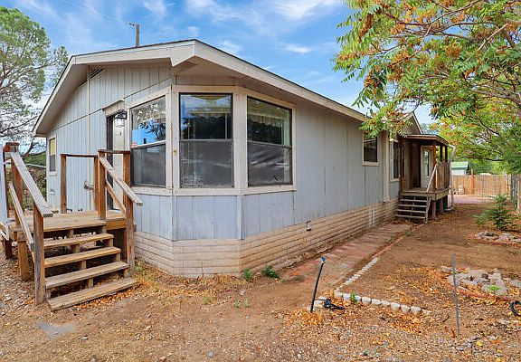 4th image of 6502 N Caramel Dr NE