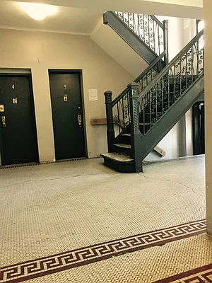 Rented by Bohemia Realty Group | media 44