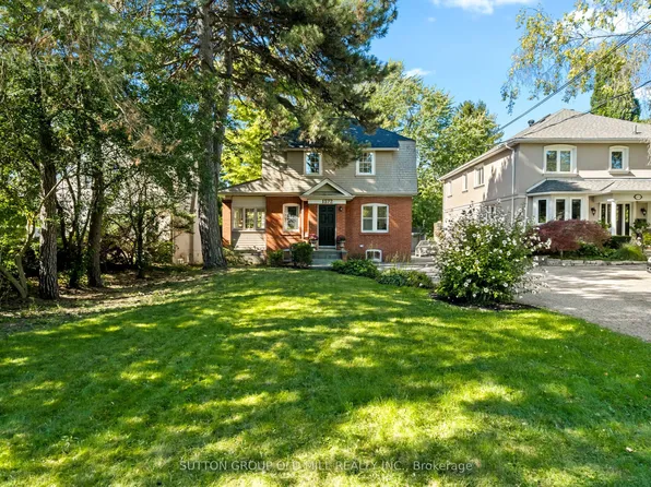 1372 Islington Ave, Toronto, ON M9A 3K6
