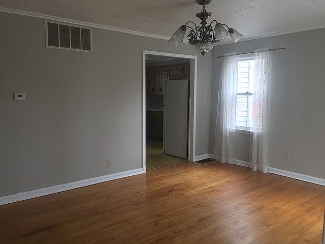 2nd image of 319 George Ave