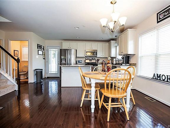 3rd image of 13953 Stanley Park Dr