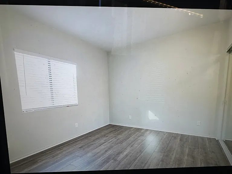 6329 N Figueroa St #2 — Photo 4