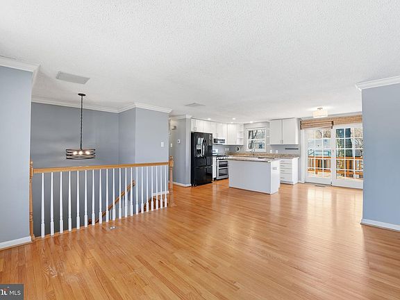 2nd image of 7916 Frye Rd