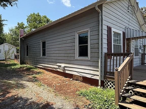 5th image of 1553 Wingfield Orchard Rd