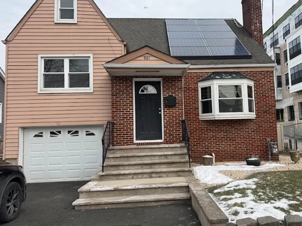 981 Johnson Pl #1, Union, NJ 07083