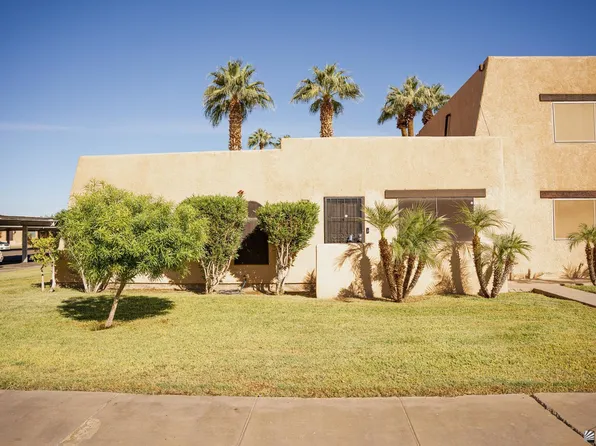 2490 W Yowell Ct, Yuma, AZ 85364