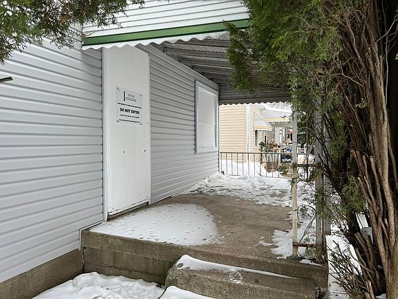 4th image of 2569 Audubon Rd