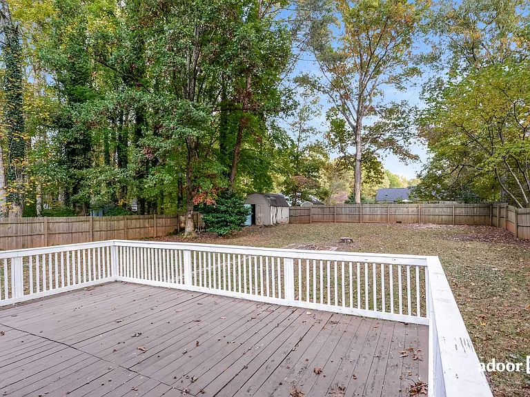 7206 Lancashire Dr #7 — Photo 15