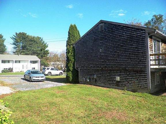 3rd image of 15 Lilly Ln #A