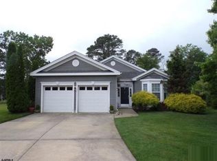 652 Pine Valley Ct, Egg Harbor City, NJ 08215